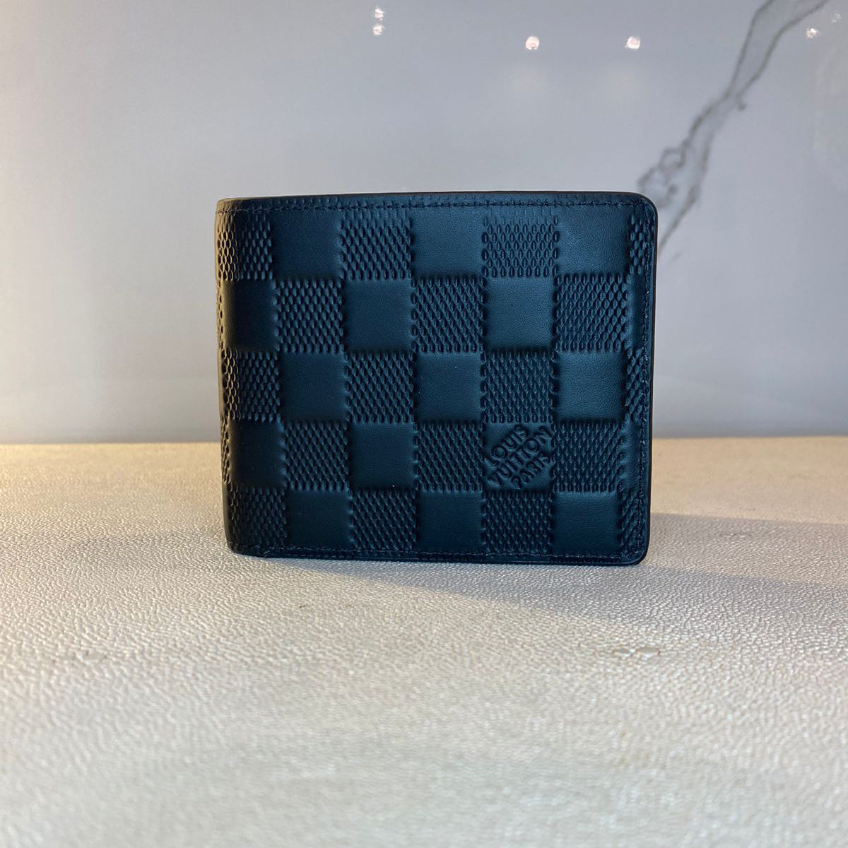 LV WALLET 4