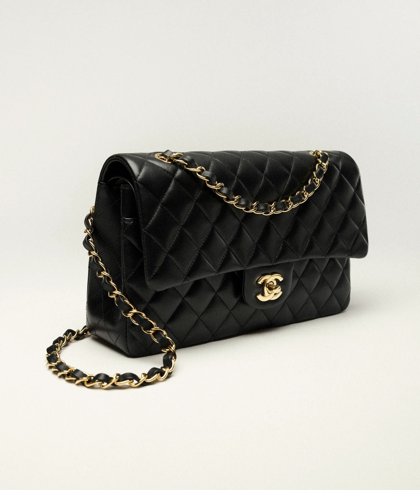 CHANEL CLASSIC 11.12 HANDBAG