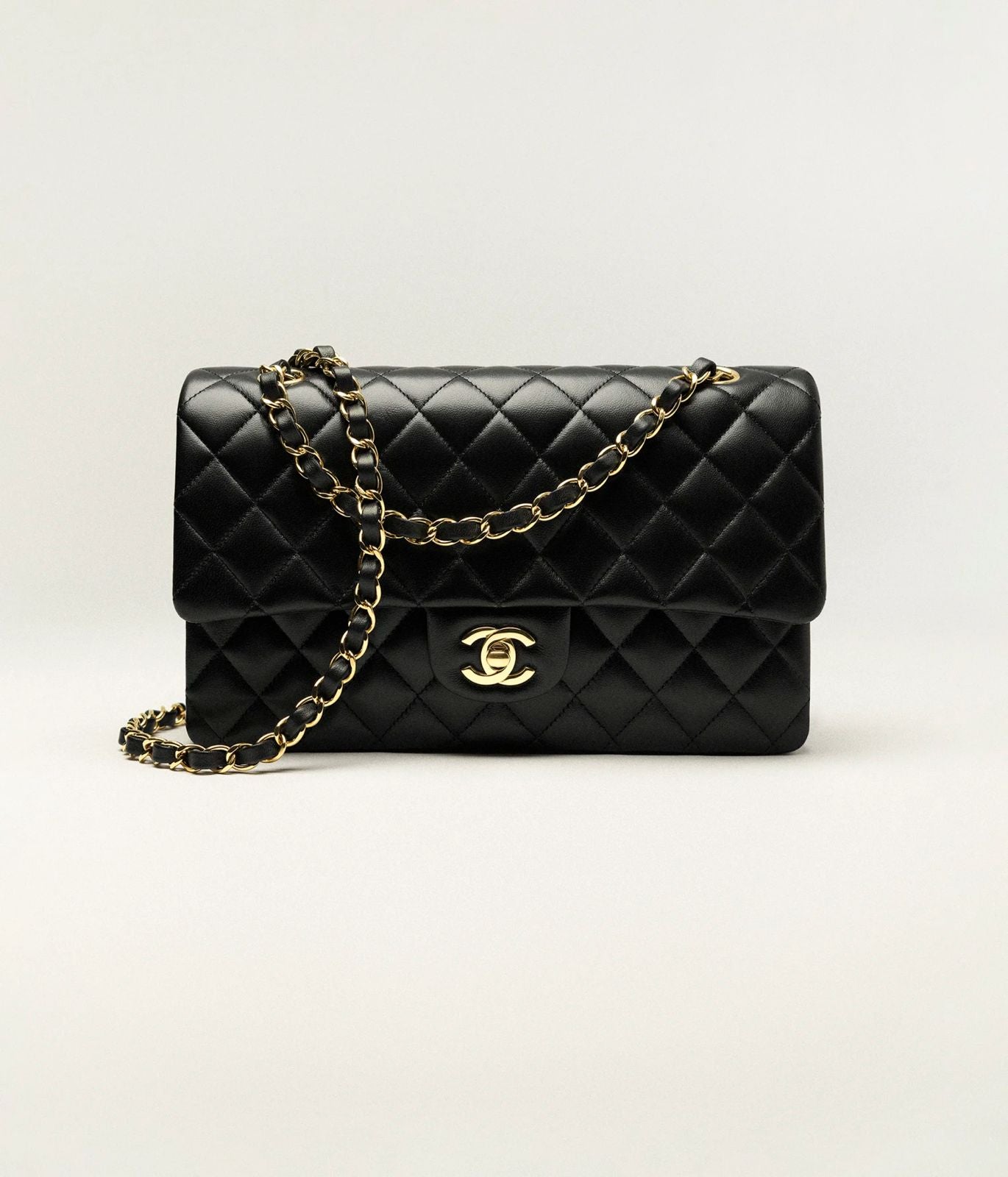 CHANEL CLASSIC 11.12 HANDBAG